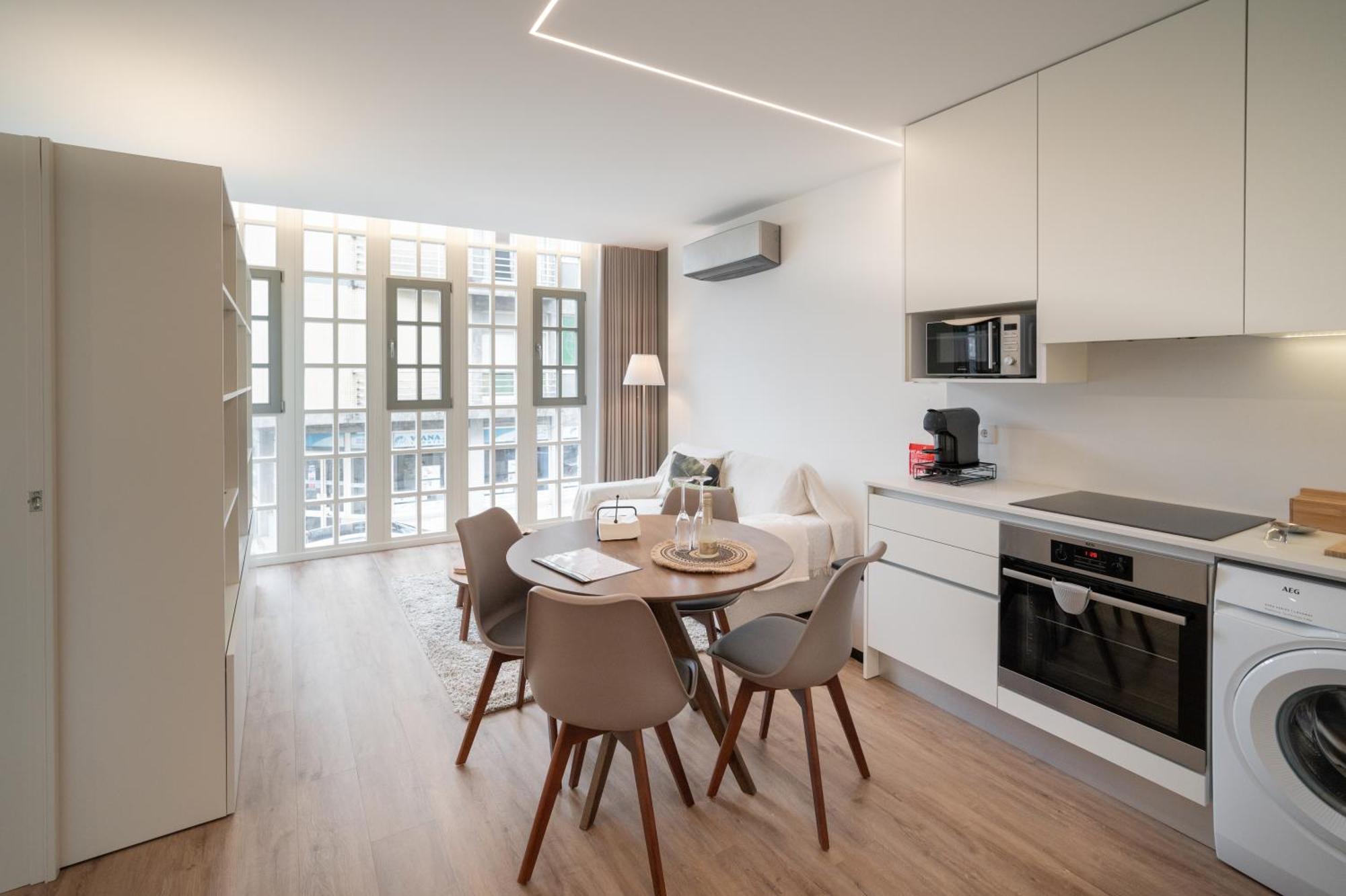 Mam Heat Apartments - Viana City Centre Виана-ду-Каштелу Экстерьер фото